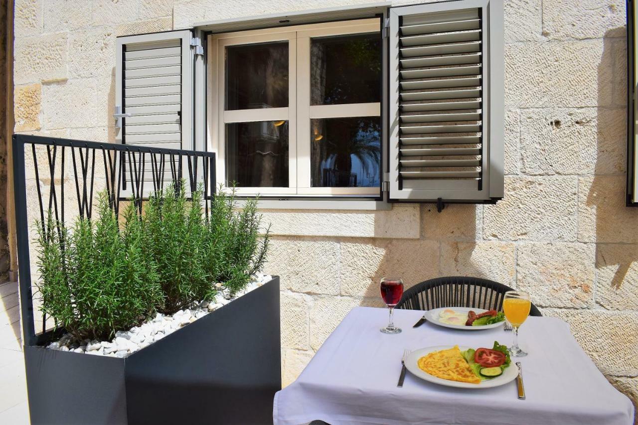Hotel Croatia Baška Voda Exterior foto
